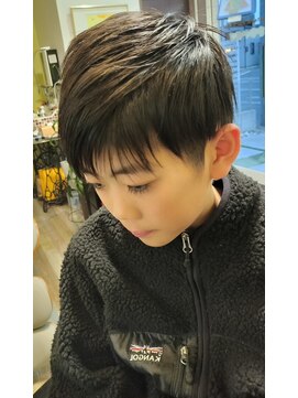 ひみつきち ナチュラルショートのバスケットマン