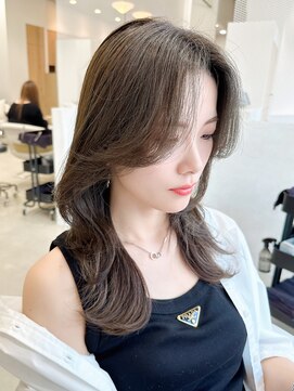 ノエシキカ(noe sikika) 韓国レイヤーカット×透明感カラーE80