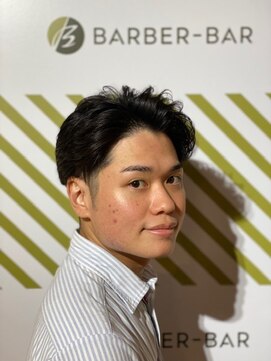 バーバーバー 四谷(BARBER-BAR) 爽やかツーブロックスタイル