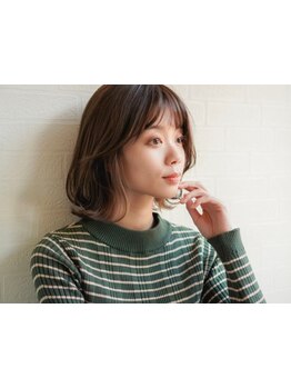 【ハーブグレイカラー￥3718～】気になる白髪もしっかり染まる☆ツヤ感ある上品な仕上がりに…