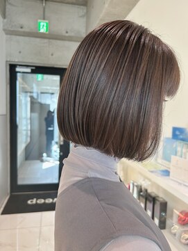 スウィープ(sweep) 柔らかボブ/ベージュカラー/ツヤボブ