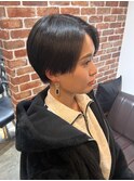 ツヤ髪スタイルニュアンスカラーショートボブセンターパート