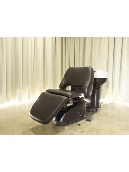 【榎戸駅徒歩1分】マンツーマンサロンだから、周りを気にせずゆっくりとサロンタイムをお過ごしください…