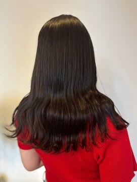 ホワイトストーン WHITE STONE ナチュラルブラックウェーブで魅せる上品ロング