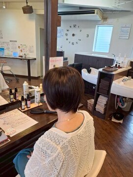 ツヤイロ 島田店 フェミニンロング40代30代タッセルボブ前髪レイヤーボブ