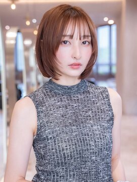 ケアリー 川西能勢口(Carelly) 2025年版☆ミニショート×ブルーカラー/30代40代おすすめヘア