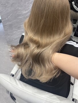 ルクス(Luxs) ミルクティーベージュ