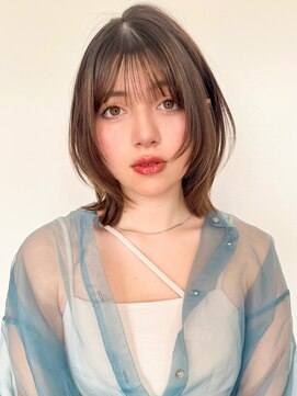 ビーチ(BEACH) イメチェン ピンクベージュ 前髪 大人ショート 似合わせカット