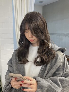 コミレ(COMILE) ヘーゼルブラウン/矢場町/大須/上前津/髪質改善/カラー/縮毛矯正