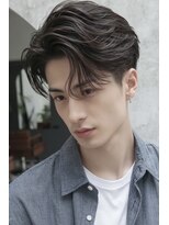 リアンメンズ 青山 表参道(Liun men's)&nbsp;メンズショート　ショートセンターパート　サーフカールパーマ