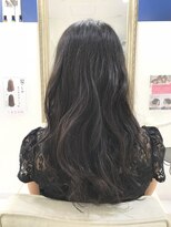 ヘアーアンドメイク ドレス(DRESS)&nbsp;ゆる巻きロングヘア