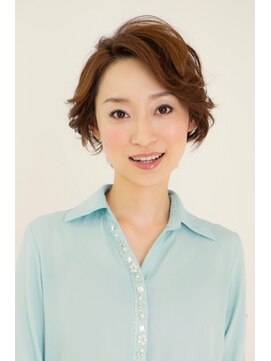 アオイ(AOI by A.Design) 【A.Design 都立大学】ひし型ショートボブ