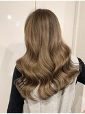 ブラウンベージュ_ナチュラルグラデーション_ゆる巻き