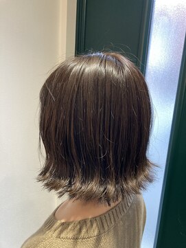 キー(KEY) 外ハネスタイル