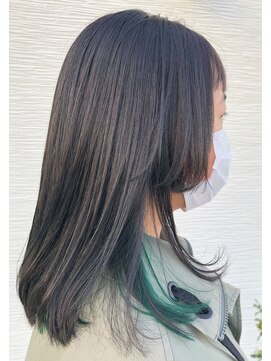 デフィ(defi) グリーンを効かせた姫カット☆