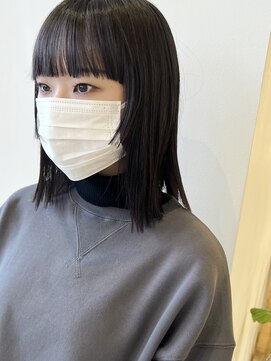 ルッツ(Lutz. hair design) 顔周りレイヤー【千代田彩夏】