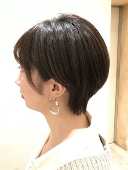 クルル(cururu)の写真/【心斎橋駅3分】ハイキャリアスタイリストのマンツーマン施術が大人女性に大人気♪話題の髪質改善MENUも◎