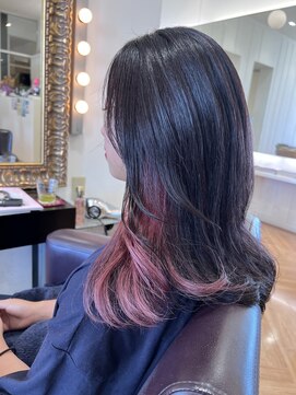 コワファースト させぼ五番街店(COIFF1RST) インナーピンク☆