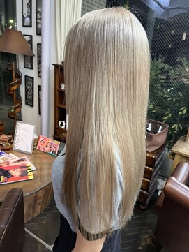 バイブアンドアネックス(VIBE & ANNEX) 《momoka》ハイトーンベージュ