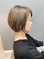 ファクト(FACT SPA) 丸みショート 白髪ぼかし/ハイライトなし/千葉駅