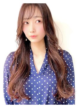 バイエイト(X８) 韓国風くびれレイヤー×透明感暖色ピンク