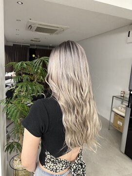 レアル 心斎橋 大阪(REAL) シルバーバレイヤージュ