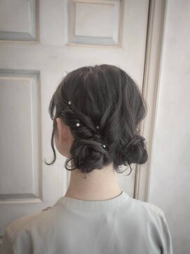 アロマ ヘアー ルーム 新宿3号店(AROMA hair room) 編み込みアップスタイル/大人可愛いアレンジ
