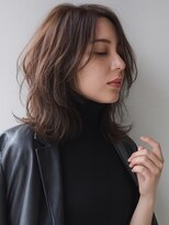 ベレッタ ネヤガワ(veretta. neyagawa)&nbsp;30代40代/ミディアムウェーブ/ニュアンスカラー/くすみカラー