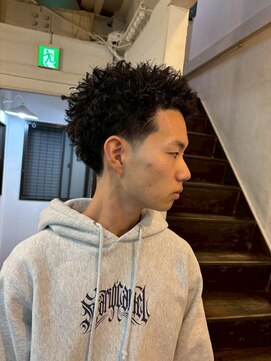 MEN’S HAIR/サーフカール/刈り上げセンターパート/心斎橋
