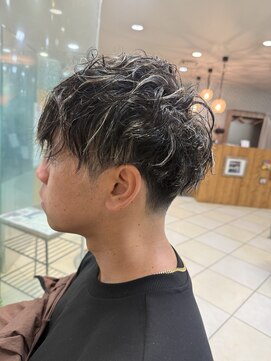 アース 津田沼店(HAIR&MAKE EARTH) メンズハイライト