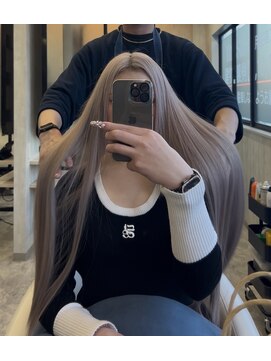 アーサスバイヘッドライト 水戸城南2丁目店(ursus by HEADLIGHT) 【LEN】 ホワイトブロンド　水戸ブリーチカラー