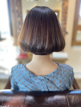 エルバッチャ 千代田町店 太田(Lbaccia) 大人かわいい やわらかボブスタイル (太田エリア)