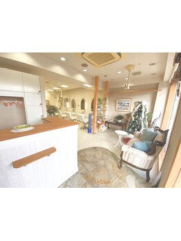 【高尾駅3分*駐車場有】頭皮や髪に優しいカラーで年齢とともに増えるお悩みをキレイに一緒に変えましょう♪