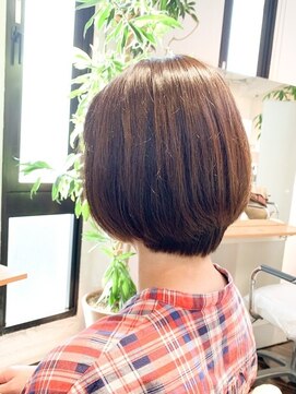 アトリエアルシュ(atelier ARCHE) 大人ショートボブ,小顔,ひし形ショートボブ