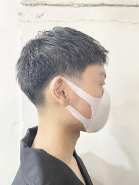 カゼ ダイカンヤマ Kaze DAIKANYAMA ラウンドベリーショート