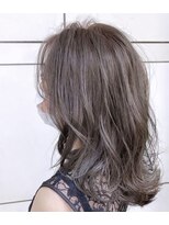 モアナ バイ ヘッドライト 二俣川店(Moana by HEADLIGHT)&nbsp;Moana#ミディアムレイヤー#デジタルパーマ#アッシュ
