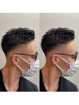 メグロバーバーショップロッポンギ 目黒六(MEGURO BARBER SHOP 6PPONGI)&nbsp;ビジネスフェード×アイロンパーマ
