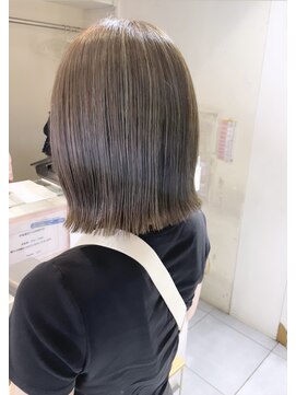 ネオリーブカフ 鶴ヶ峰店(Neolive caff) さりげなハイライト×切りっぱなし×オリーブベージュ
