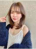 髪質改善縮毛矯正ミディアムレイヤーベージュ似合わせカット
