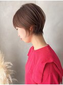 女性らしさ引き立つ軽やかスタイル