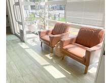 リトルガーデン(Little Garden)の雰囲気(【待合スペース】お子様や付き添いの方はご自由にお使いください)