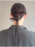 結婚式お呼ばれドレスへア編み込みツインアレンジアップスタイル