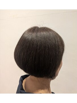 テン アヴェダ(TEN AVEDA) 秋艶シンプルボブ