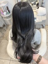 ザックラフィネ(ZACC raffine)&nbsp;地毛風グレージュ/ブルーブラック/黒髪/レイヤーカット/前髪あり