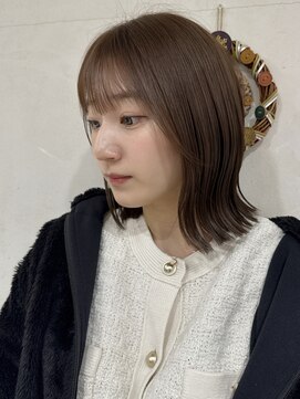 カーム(calm) 黒髪/クラゲヘアー/オリーブグレー/小顔/ココアベージュ/鹿島田