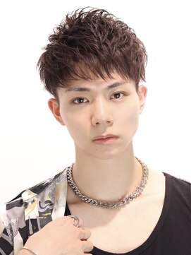 ルーシー 渋谷(LUCEY) スパイキーショートメンズカットツイストスパイラルパーマメンズ