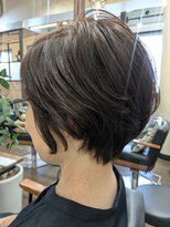 ジェルム ヘアーワークス(germe hair works)&nbsp;くせ毛を活かしたショート