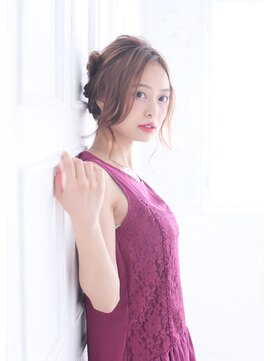 ヘアーズベリー 八戸ノ里店(hairs BERRY) ちょっとしたパーティー向け　編み込アップスタイル