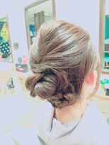 レア(Le'a)&nbsp;アップスタイル