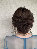 クリリ(KURIRI)&nbsp;お呼ばれヘアアレンジ